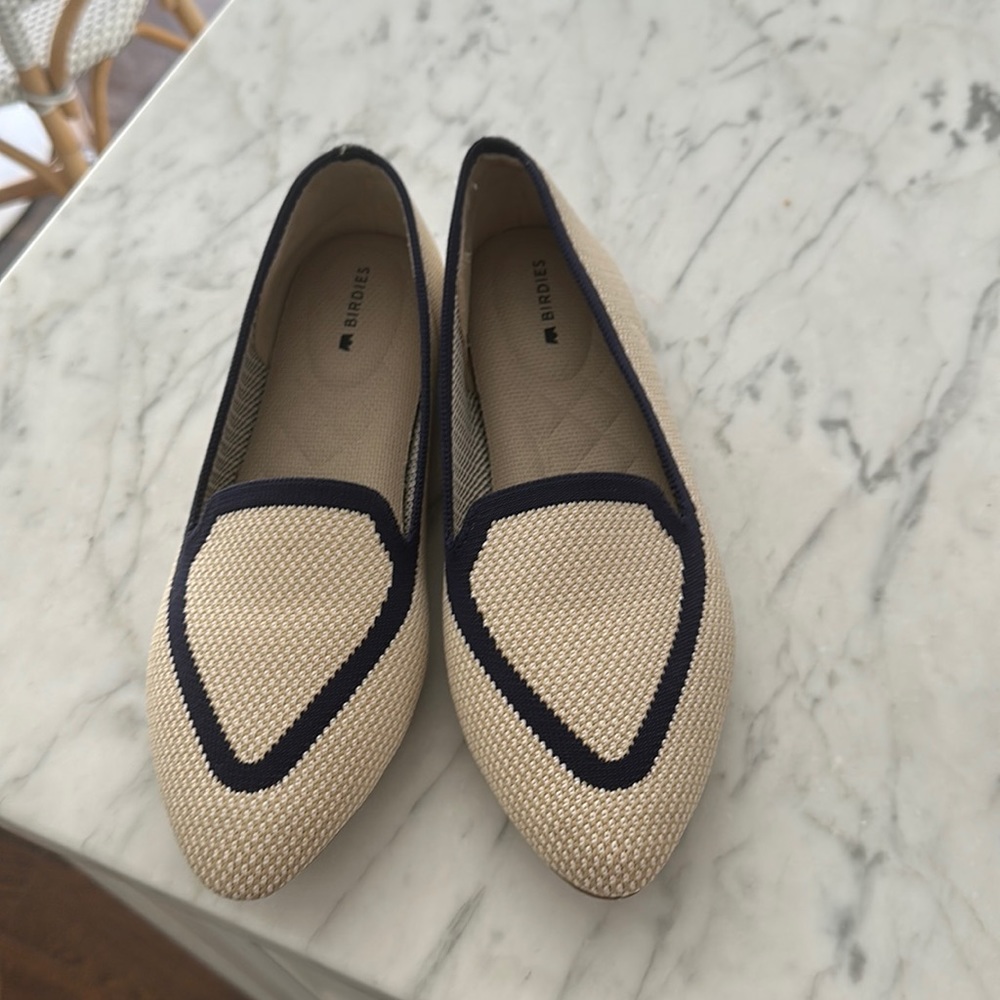 Birdies ivory and navy flats